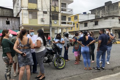 Familiares y allegados a las víctimas repudiaron el hecho.