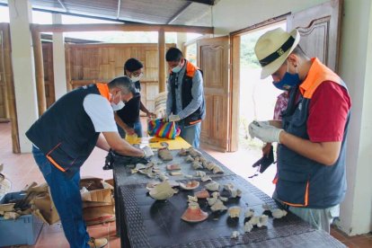 Los diferentes restos fueron analizados bajo la orientación de los expertos de INPC.