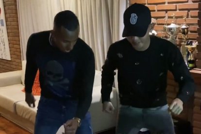 El jugador de Boca Juniors, Sebastián Villa, festejó su cumpleaños 25, previo al duelo ante Barcelona.