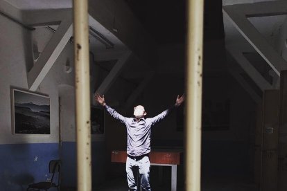 Además de ser voluntario en la cárcel, grabó un video en el expenal García Moreno.