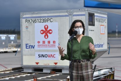 La ministra Garzón detalló sobre el nuevo proceso de aplicación de dosis.