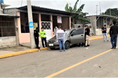 Edison Iván Piedra, de 37 años, fue hallado muerto en el interior de su vehículo.