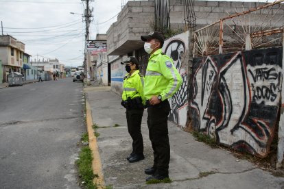 Los policías realizan rondas preventivas por el sector.