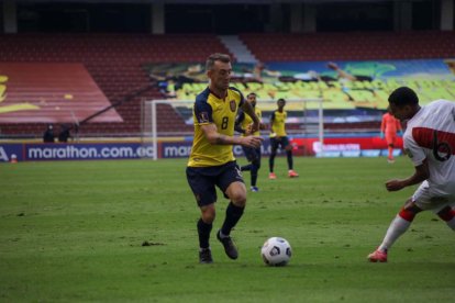 Damián Díaz debutó oficialmente con la Tri, en el duelo ante Perú, por las eliminatorias.