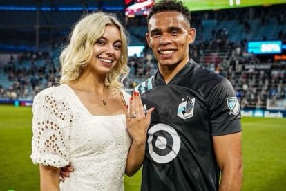 Petra Vučković le dio el sí a su novio Hassani Dotson, jugador de la MLS.