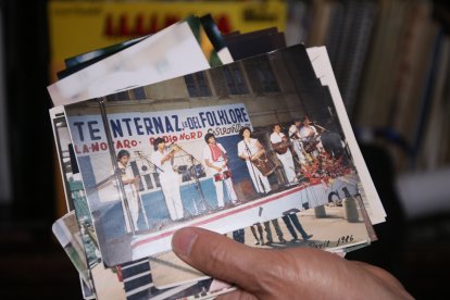 Empezaron como una banda del colegio Mejía, de Quito. Ganaron un festival nacional y así se hicieron famosos.