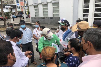 El grito de auxilio del agro riosense se concentró en la gobernación de Los Ríos