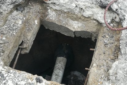 Por este hueco se percataron de cómo estaban haciendo 'el trabajo'