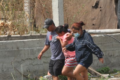 Familiares de las víctimas estaban consternados.