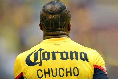 Benítez se consagró como goleador y campeón con el América en 2013.