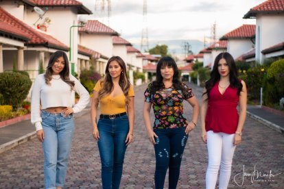 La artista asegura que sus hijas la apoyan en su nuevo  proyecto.