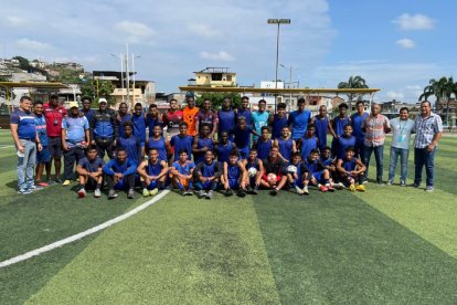 El equipo de Banife que participó en Segunda categoría del Guayas.