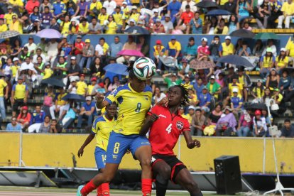Érika Vásquez cuando jugaba por la Tricolor.