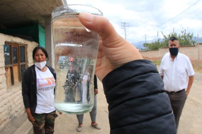 Hasta el mediodía de ayer, dudaban de la transparencia del líquido.