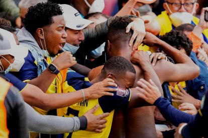 Michael Estrada desató la locura en la gradas del estadio Casa Blanca.