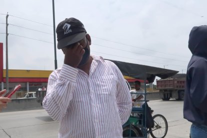 Marcos Holguín
no pudo contener las lágrimas al recordar la última conversación con su hijo.