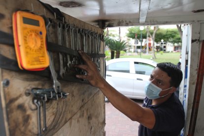 El espacio del remolque está distribuido de forma que quepan herramientas de todo tamaño.