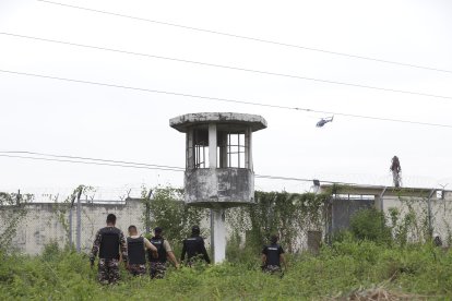 Referencial. Quiénes habitan frente al recinto penitenciario, en la vía a Daule, y del otro lado del río, en la urbanización La Rioja, fueron despertados por los estruendos.