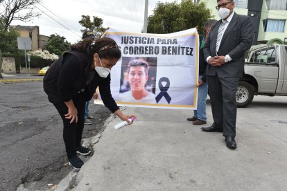 La madre dice que  no se cansará hasta encontrar la verdad.