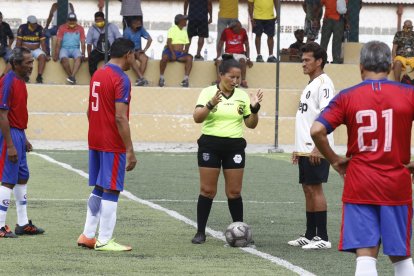 Juliana Cedeño les habla a los jugadores previo a cada partido, para que no haya sorpresas.