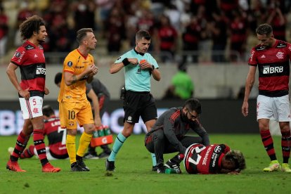 Damián Díaz saltó como titular en Barcelona, en el duelo ante Flamengo.