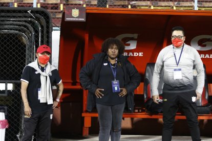 Villón en su etapa de jugadora fue volante y delantera.