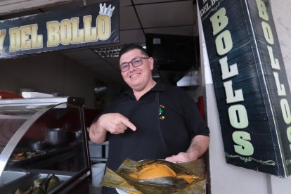 De lunes a sábado desde las 08:00 a 18:30 atiende Luis Crespo.