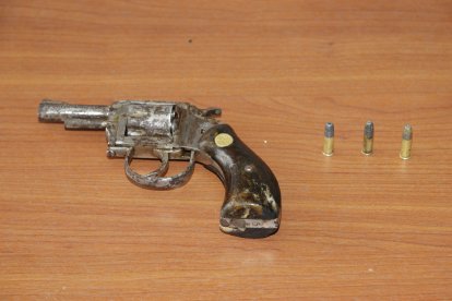 Con esta arma Yanqui trató de asesinar a la señora y a sus dos hijos.