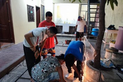 el oficio de cerrajería.