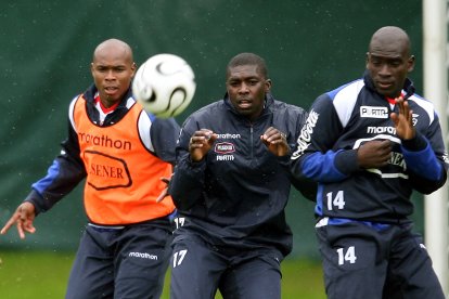 Félix Borja (i) fue parte de la Tricolor desde 2001 y además disputó el Mundial de Alemania 2006.