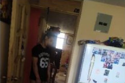 Luego del crimen, el hombre habría  tomado una correa para colgarse.