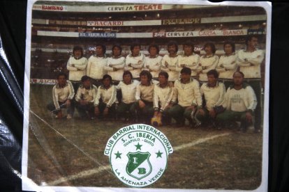 La Amenaza Verde, antes de un juego en el estadio Azteca de México, en 1979.