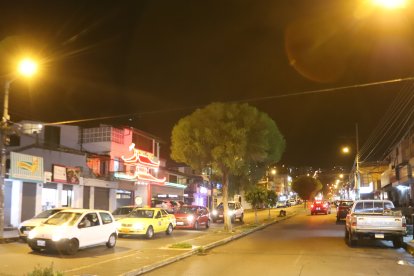 En el barrio, los extranjeros han establecido sus negocios y muchos ya son reconocidos.
