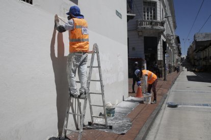 Los trabajos de rehabilitación de los espacios continúan.