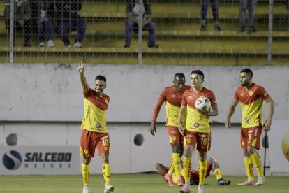 Aucas es una fiesta: en pocos días derrotó a Barcelona y a Liga de Quito. Víctor Figueroa les hizo el gol a los albos.