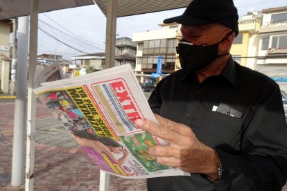 Lector de EXTRA despagando la promo.