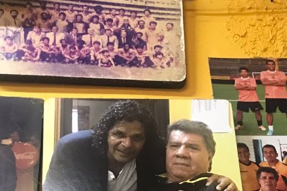 68 años tiene el exjugador de Barcelona. Está radicado en Chile desde hace tres décadas.