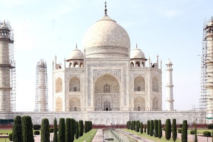 Imagen del Taj Mahal en Agra, India.