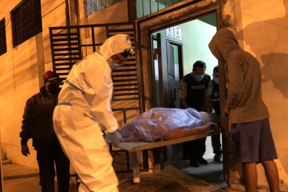 Las víctimas fueron llevadas a un hospital de Babahoyo. Allí fallecieron dos de ellas.