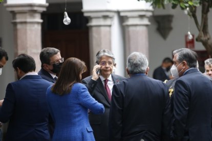 El presidente, Guillermo Lasso, fue evacuado en Carondelet.