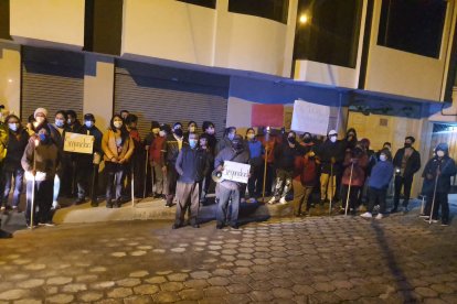 Los vecinos se reúnen cada mes para hacer marchas por la seguridad.
