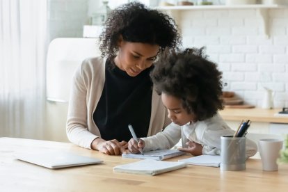 Trata de ayudar a tus hijos a superar los efectos del abandono.