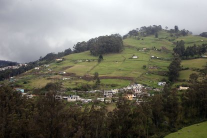 Las viviendas del Rucu  Pichincha están ‘regadas’ a grandes distancias entre sí.