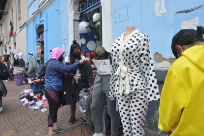 Las 'promos' están expuesta en los maniquíes.