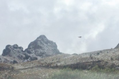 Lorena Parra le tomó una foto con la cámara de su celular a un objeto volador no identificado.