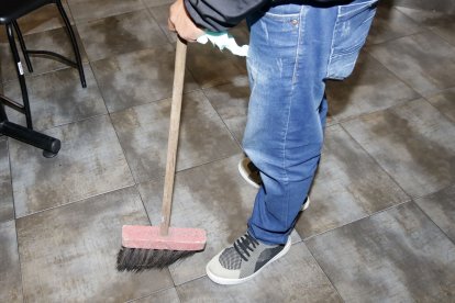 La limpieza en la casa o el trabajo atraerá la abundancia.