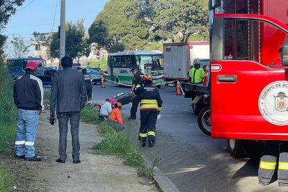 Los familiares de la víctima llegaron luego de que se llevaran su cadáver.