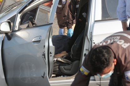 Édison Raúl Escobar Sevilla iba en su auto cuando  le dispararon.