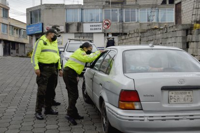 Uniformados del sector realizan operativos para evitar delitos.