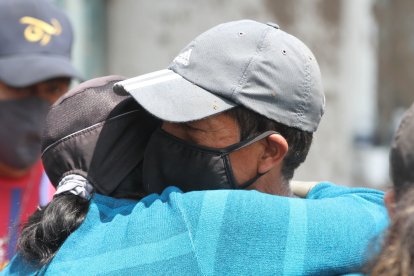 Mónica Espinosa se reencontró con su tío. Él siempre iba a la cancha, pero ese día tuvo pereza.